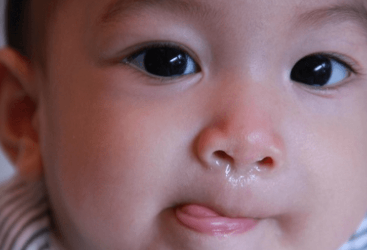 Khi nào cần đưa trẻ đi khám bác sĩ?
