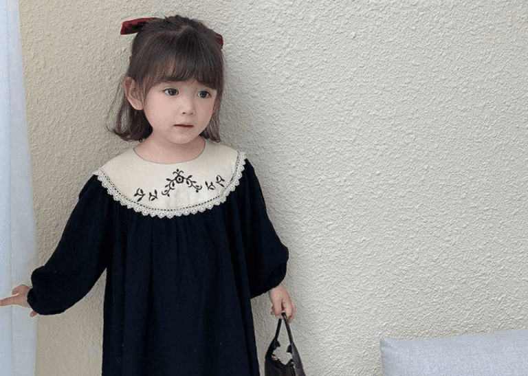 cách buộc tóc đẹp cho bé gái tóc ngắn