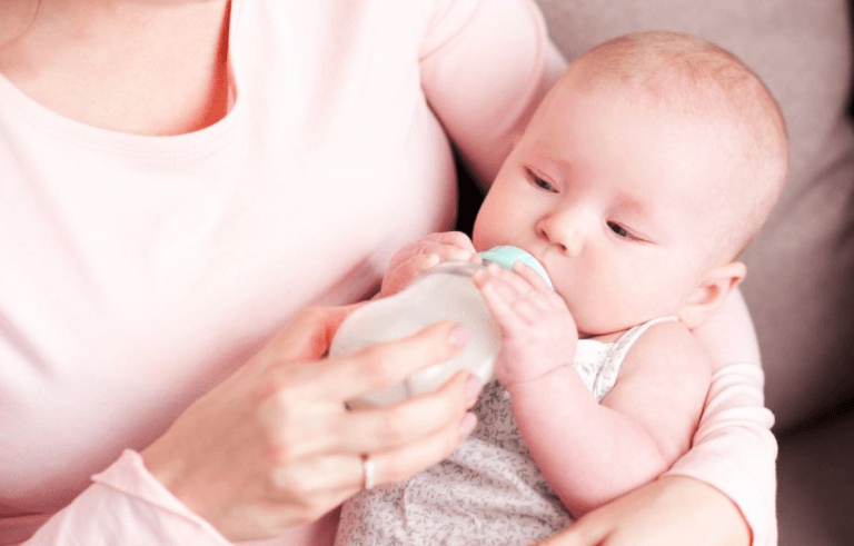 cách cai ti đêm cho bé