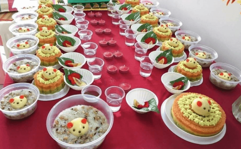 đầy tháng bé trai cúng chè gì