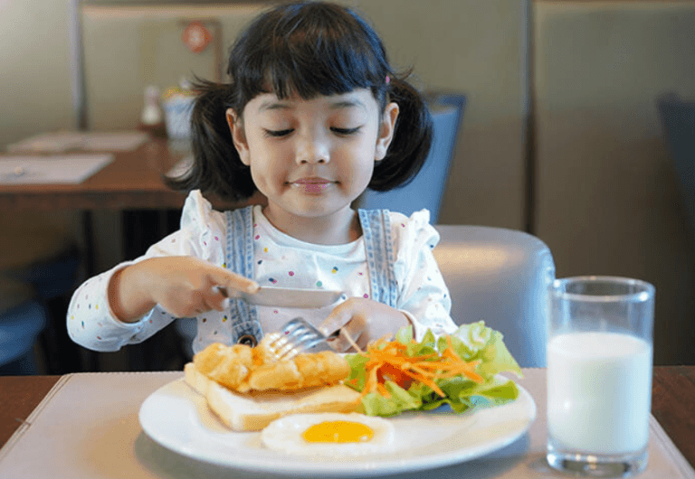 món ngon cho bé 4 tuổi
